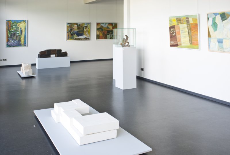 Anneliese Schöfbeck und Anne Sewcz - Malerei und Bildhauerei, Auriga Galerie
