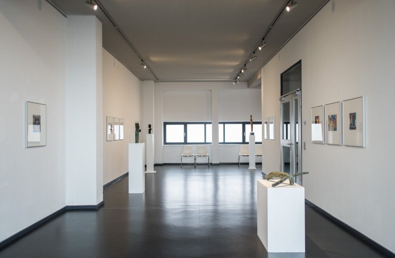 Peter Lewandowski – Skulptur und Collage, Installationsaufnahmen der Ausstellung.
