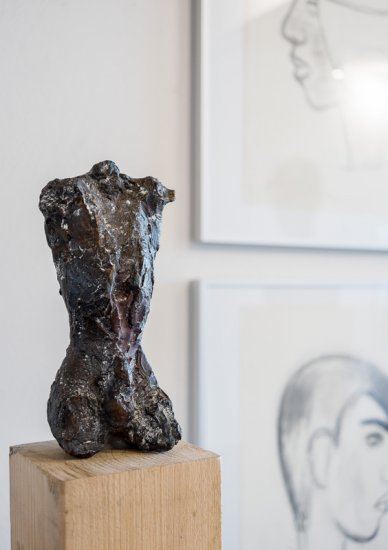 Installation der Ausstellung »Wilfried Schröder – FIGUR«
